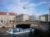 Rejs po Szprewie jedna z atrakcji Berlina.